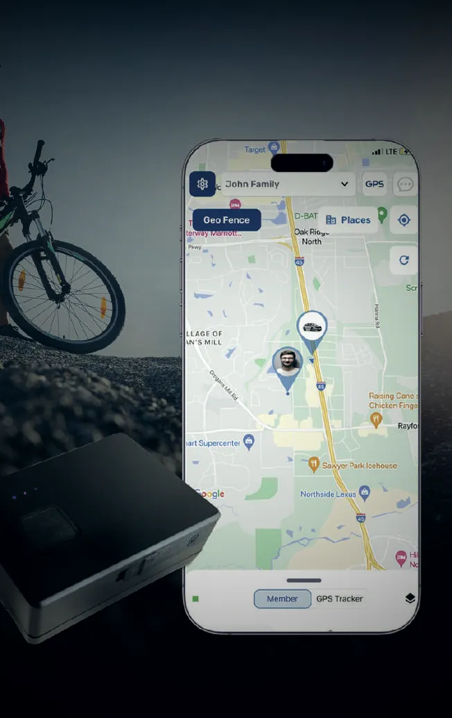 Aplicación de rastreo GPS en un teléfono junto a un rastreador