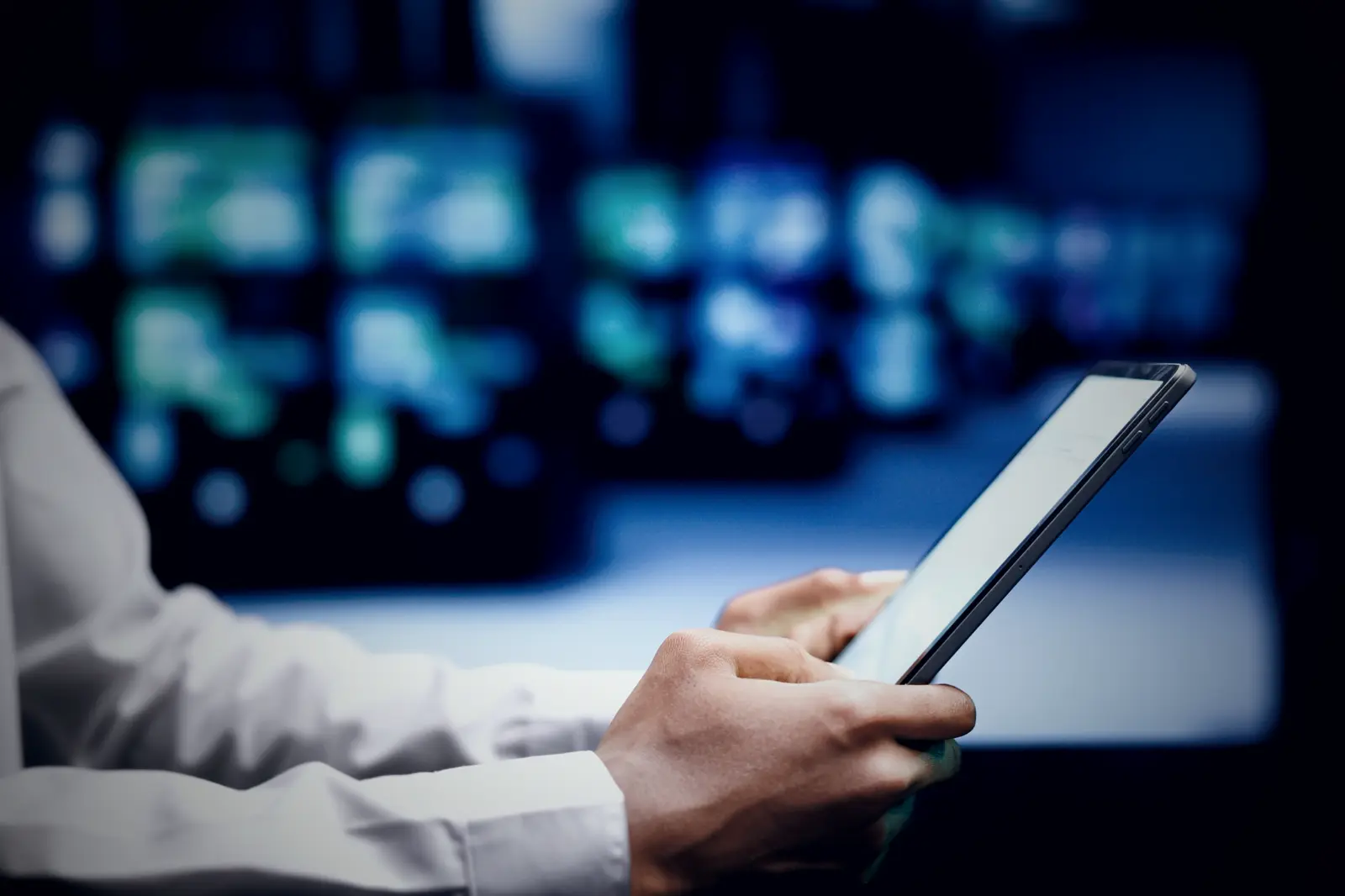 Revisión de información en una tableta